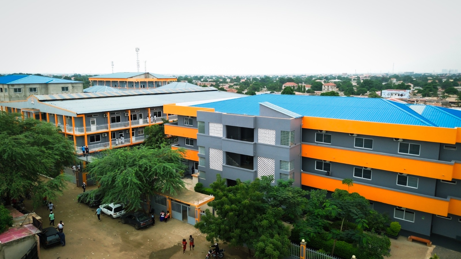 Infraestrutura Moderna ao Serviço da Educação e da Saúde