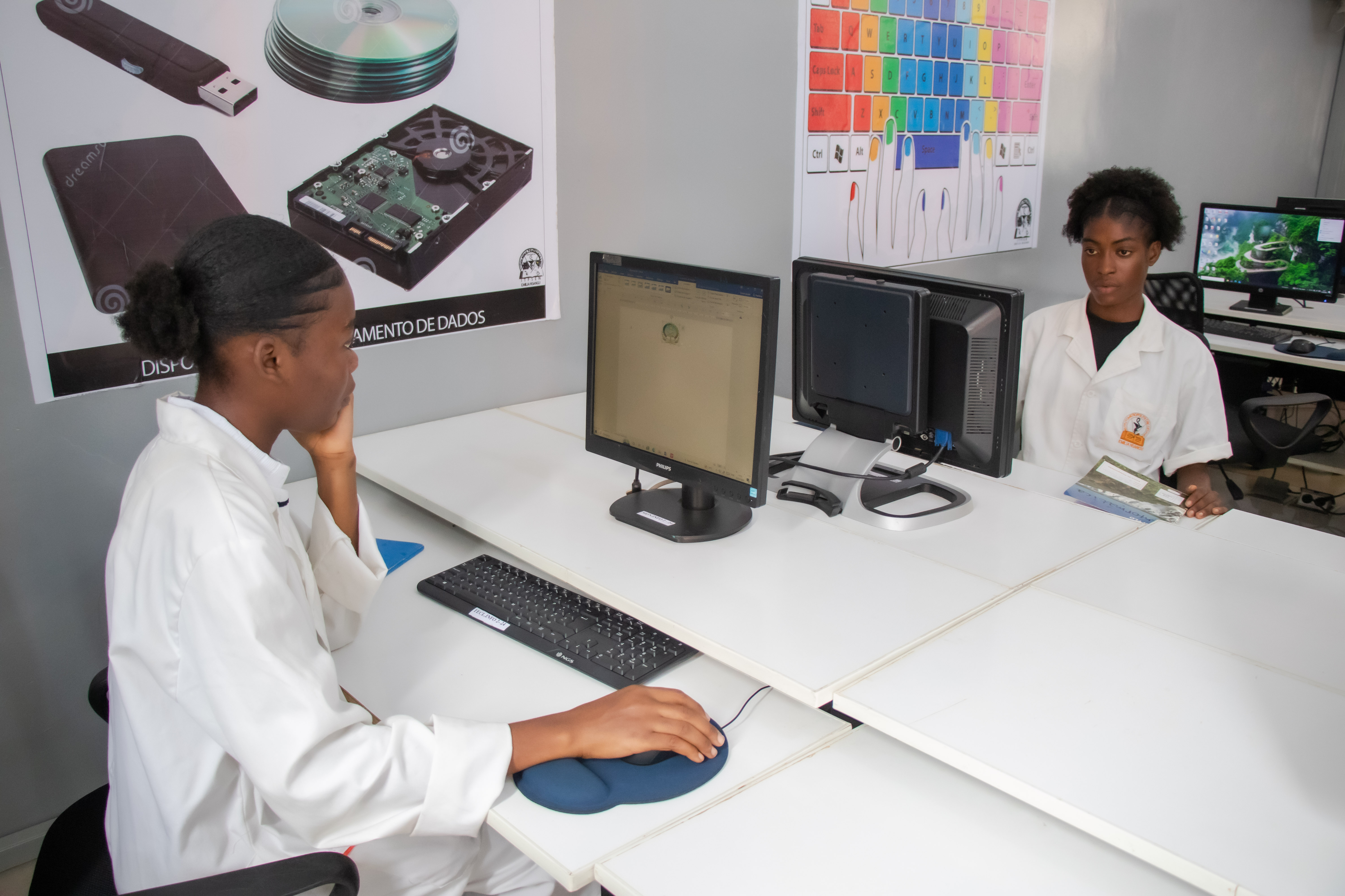Tecnologia e Conhecimento ao Serviço da Formação
